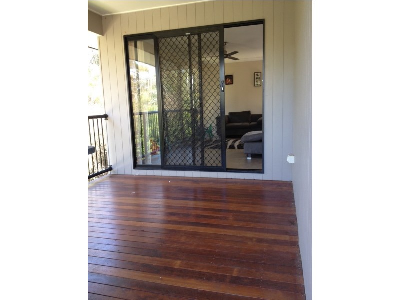 10 Matthews Crescent, Pimpama QLD 4209