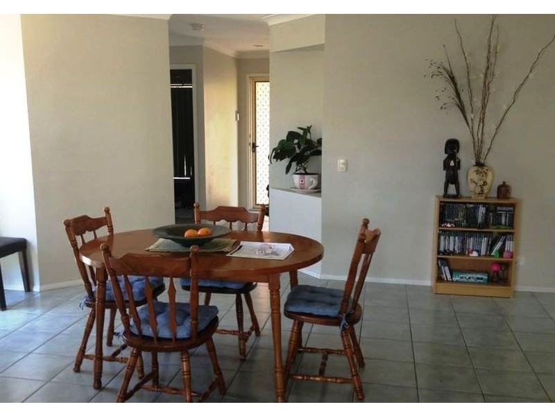 116 Christina Ryan Way, Arundel QLD 4214