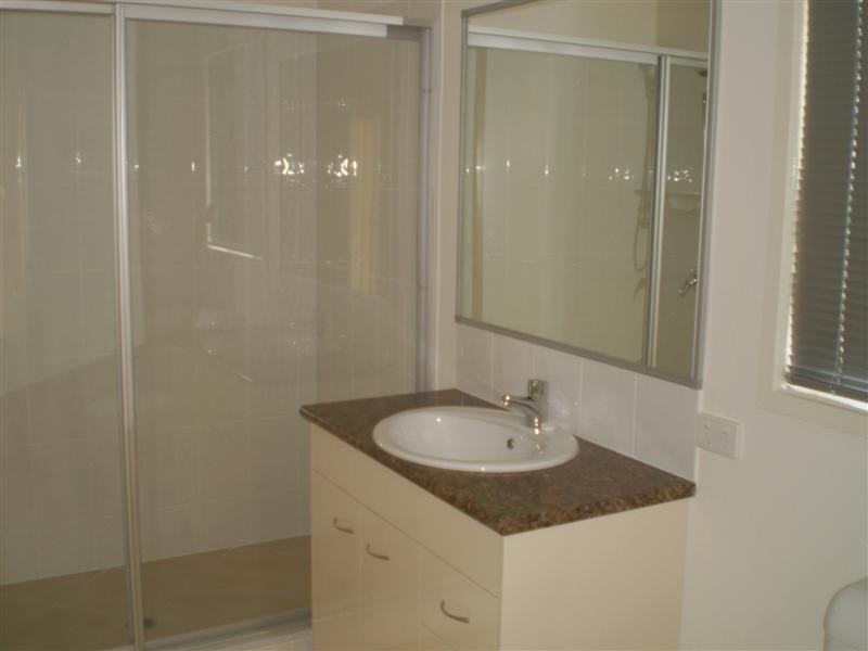 3 Eco Way, Brassall QLD 4305