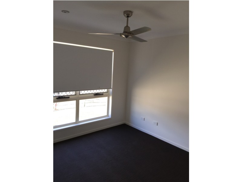 17 Cypress Circuit, Coomera QLD 4209