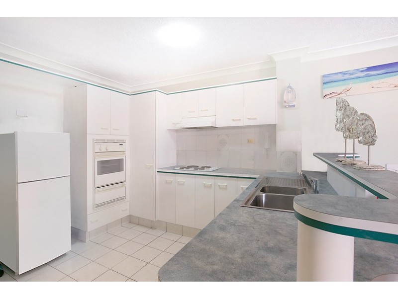 25/15-17 South Street, Coolangatta QLD 4225