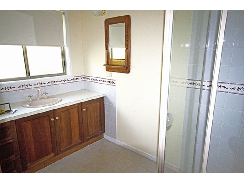 2/25 Riverside Drive, Torquay VIC 3228