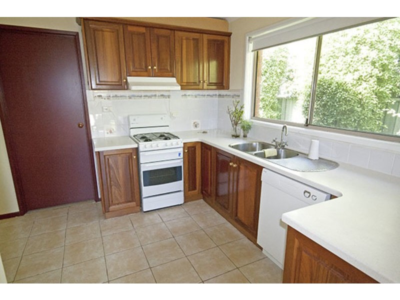 2/25 Riverside Drive, Torquay VIC 3228