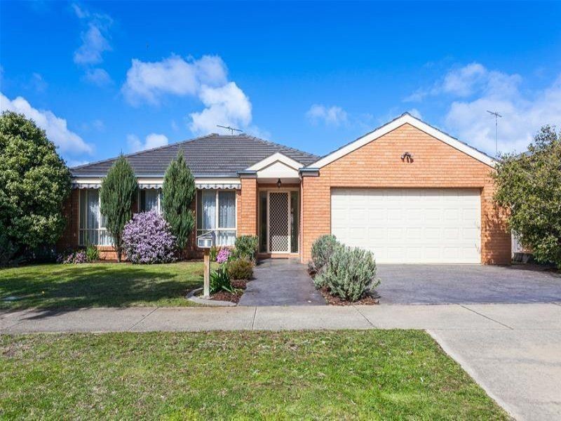 24 Glaneuse Avenue, Torquay VIC 3228