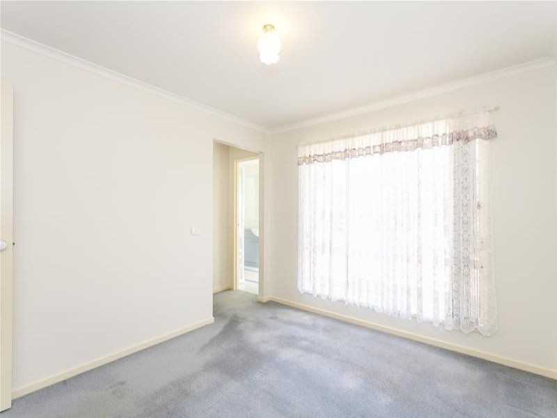 24 Glaneuse Avenue, Torquay VIC 3228