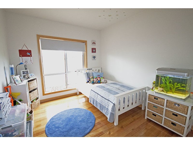 2  Dumfries Court, Torquay VIC 3228