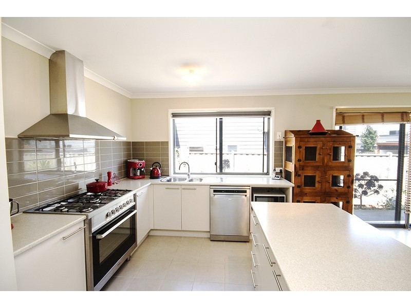 7 Rincon Crescent, Torquay VIC 3228