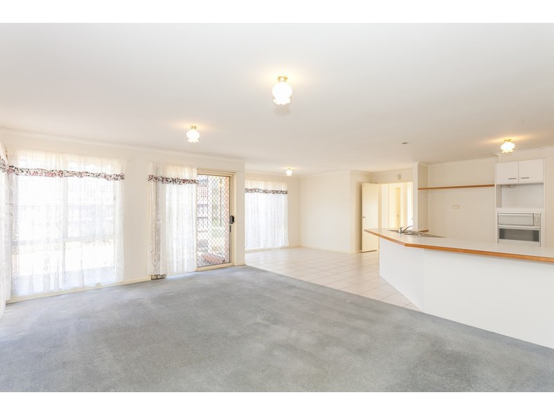 24 Glaneuse Avenue, Torquay VIC 3228