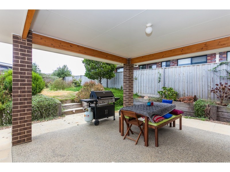 5 Wave Crescent, Torquay VIC 3228