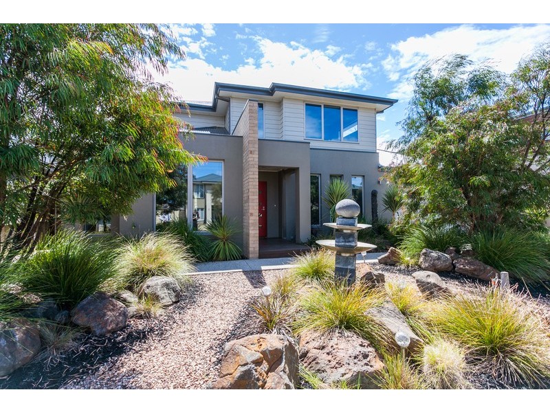 17 Bass Drive, Torquay VIC 3228