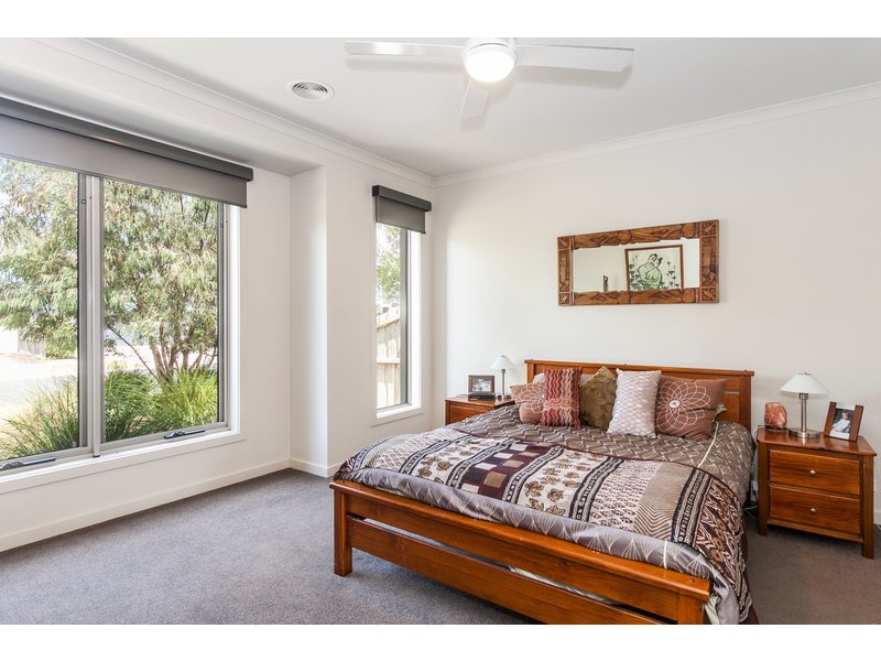 17 Bass Drive, Torquay VIC 3228