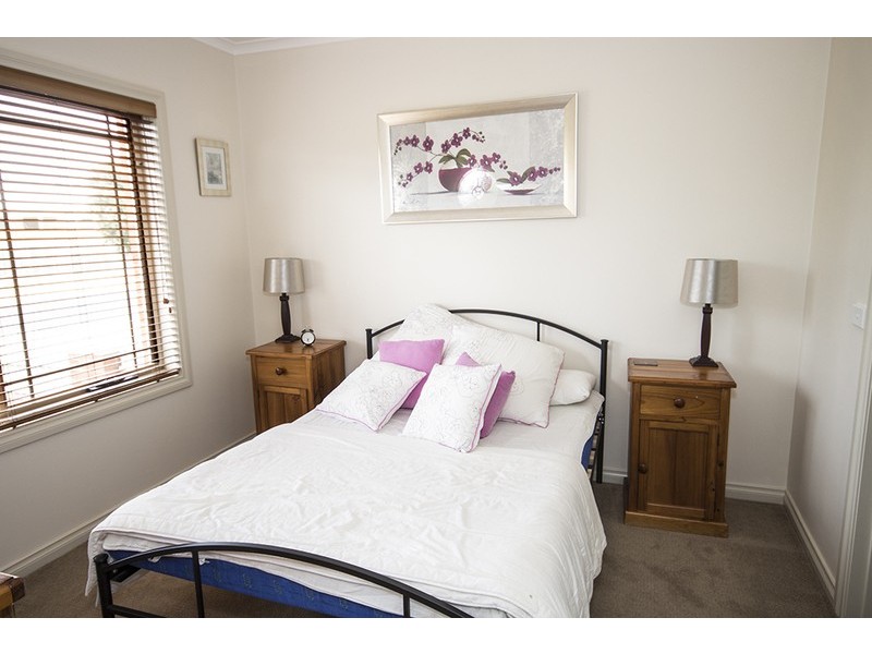 9 Norfolk Boulevard, Torquay VIC 3228