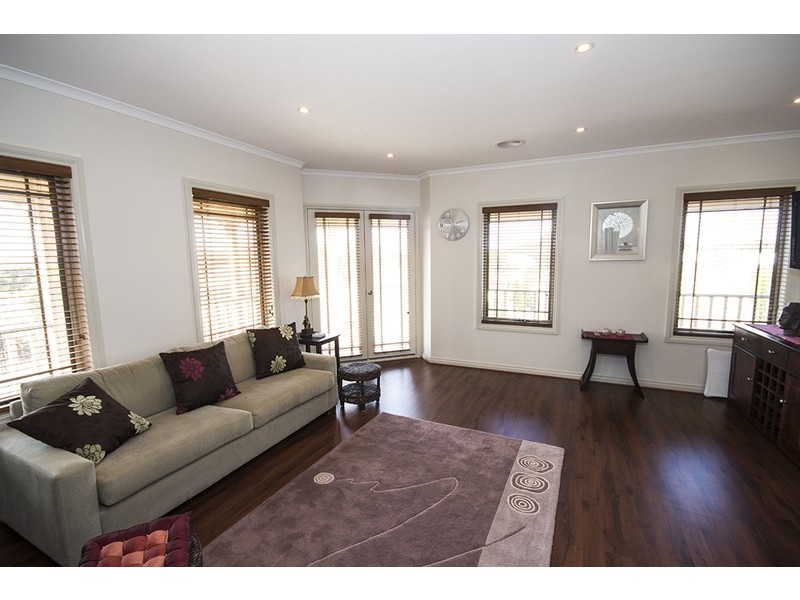 9 Norfolk Boulevard, Torquay VIC 3228