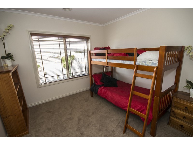 9 Norfolk Boulevard, Torquay VIC 3228