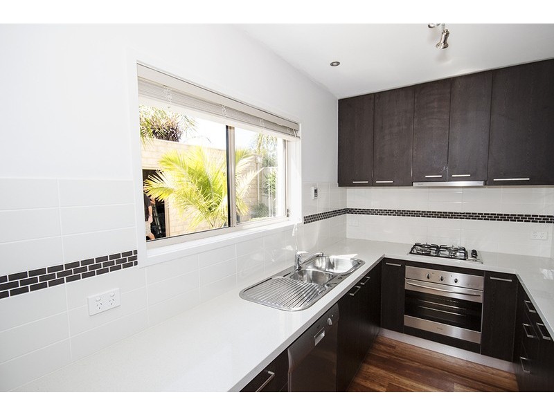 1/24 Dumfries Court, Torquay VIC 3228