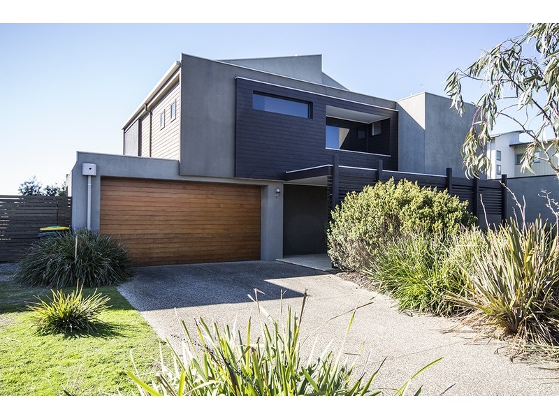 5 Gleneagles Close, Torquay VIC 3228