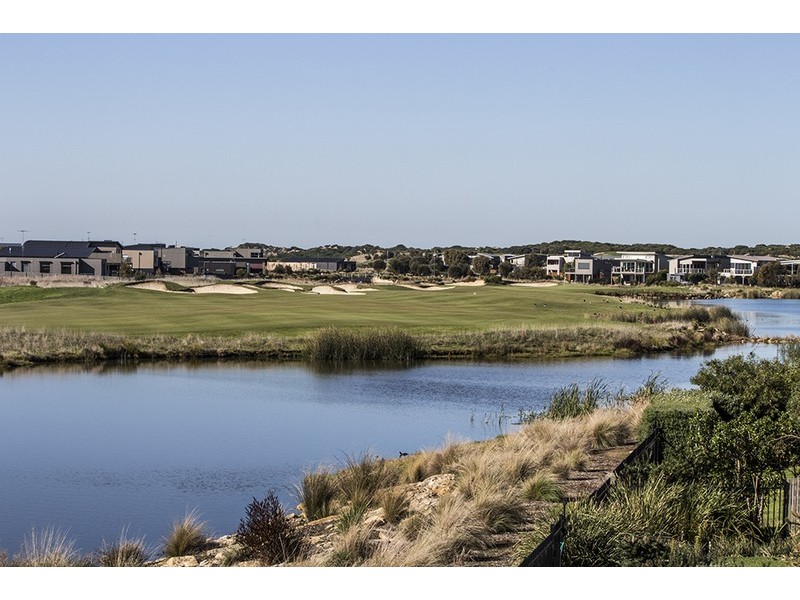 5 Gleneagles Close, Torquay VIC 3228