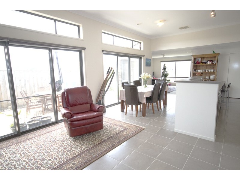 32 Sunnymead Avenue, Torquay VIC 3228