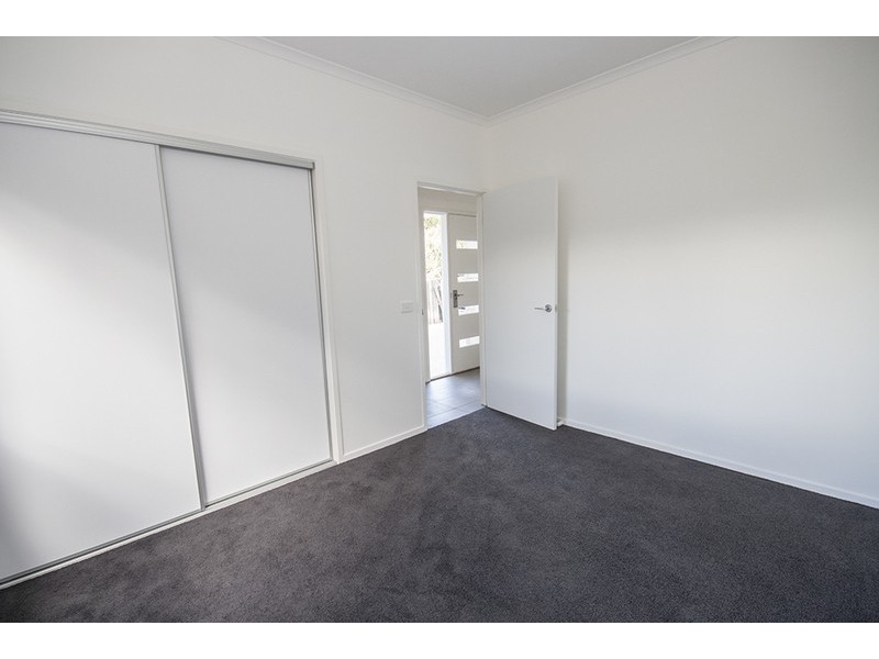 1/9 Centre Court, Torquay VIC 3228