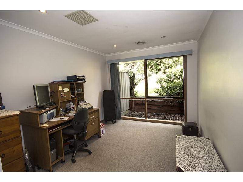 6 Creedon Court, Seymour VIC 3660