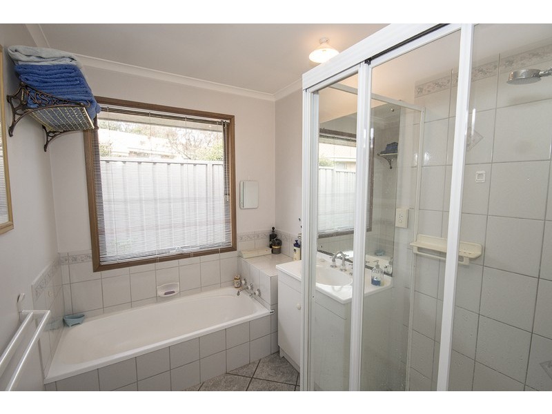 6 Creedon Court, Seymour VIC 3660