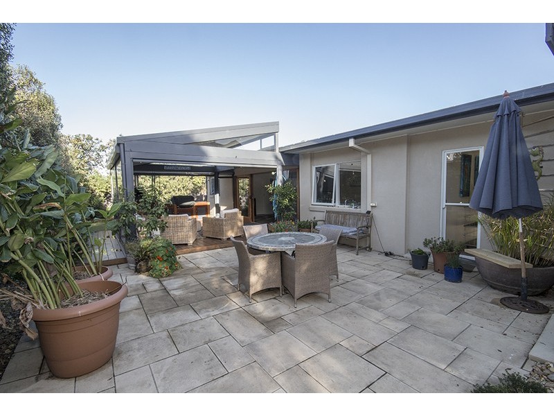 51 Glaneuse Avenue, Torquay VIC 3228