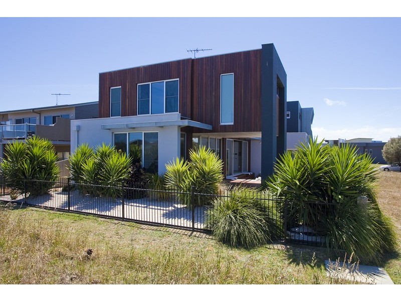 39 Gleneagles Close, Torquay VIC 3228