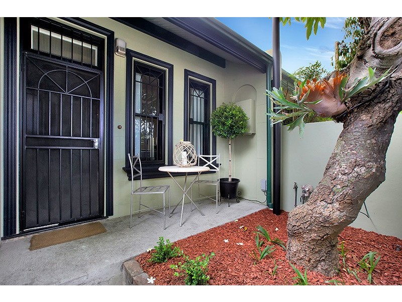 216 Edgeware Road, Newtown NSW 2042