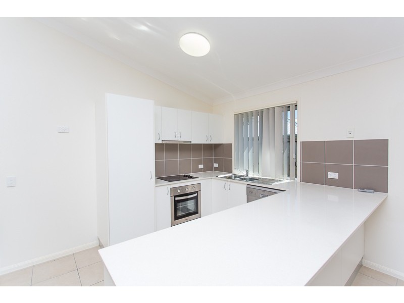 52 Coogee Terrace, Blacks Beach QLD 4740