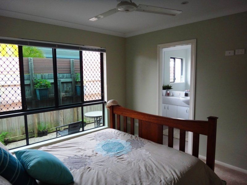 9 Crofton Place, Eimeo QLD 4740