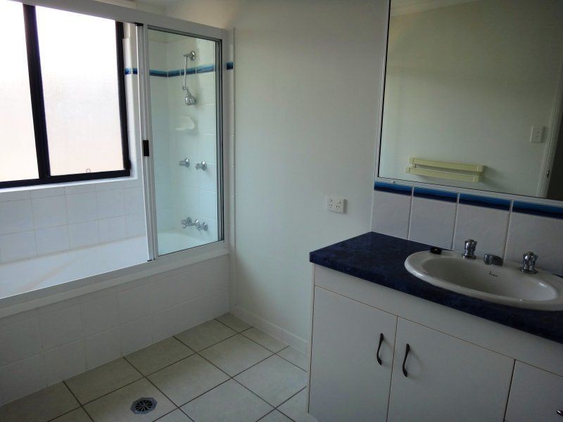 13 Collins Court, Eimeo QLD 4740