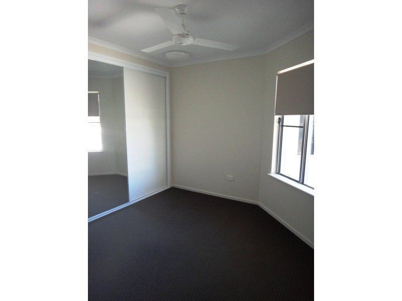 14 Kingslea Court, Ooralea QLD 4740