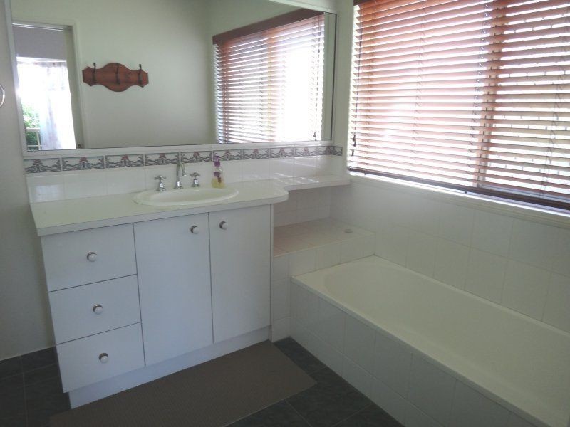 3 Cedar Court, Eimeo QLD 4740