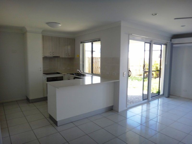 26 Scarborough Circuit, Blacks Beach QLD 4740