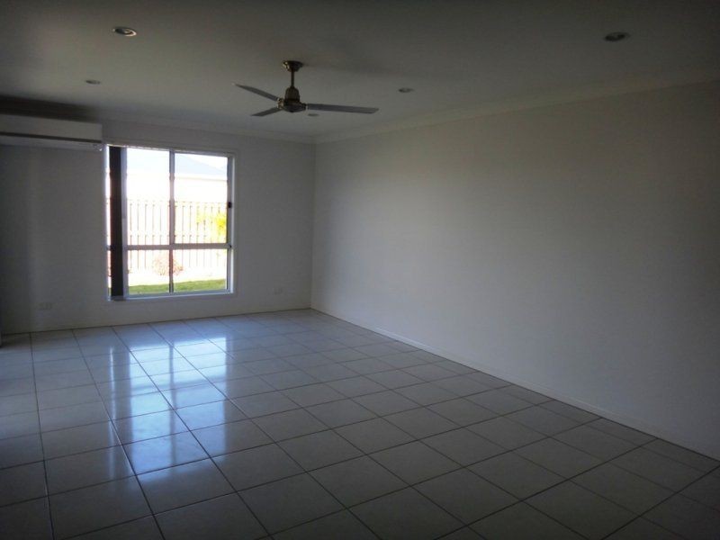 26 Scarborough Circuit, Blacks Beach QLD 4740