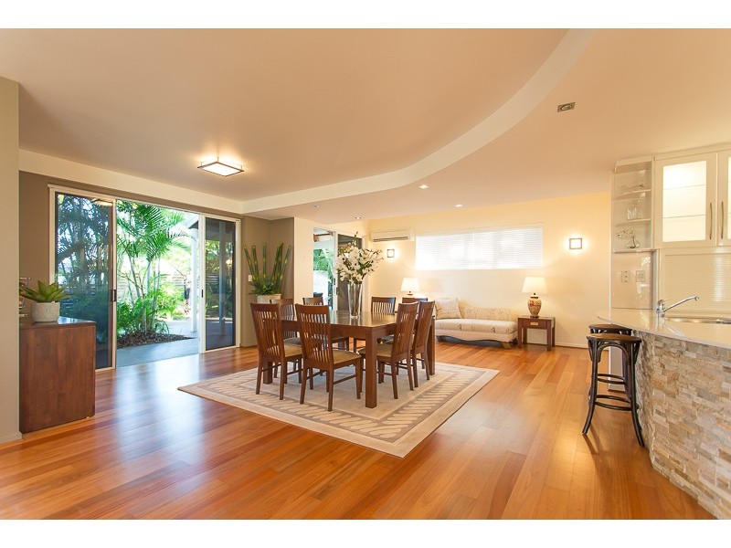 11 Sunrise Place, Blacks Beach QLD 4740