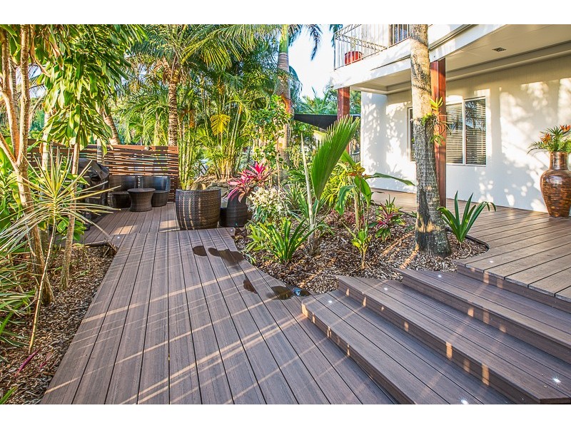 11 Sunrise Place, Blacks Beach QLD 4740