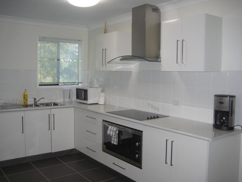 2 Bassett Street, North Mackay QLD 4740