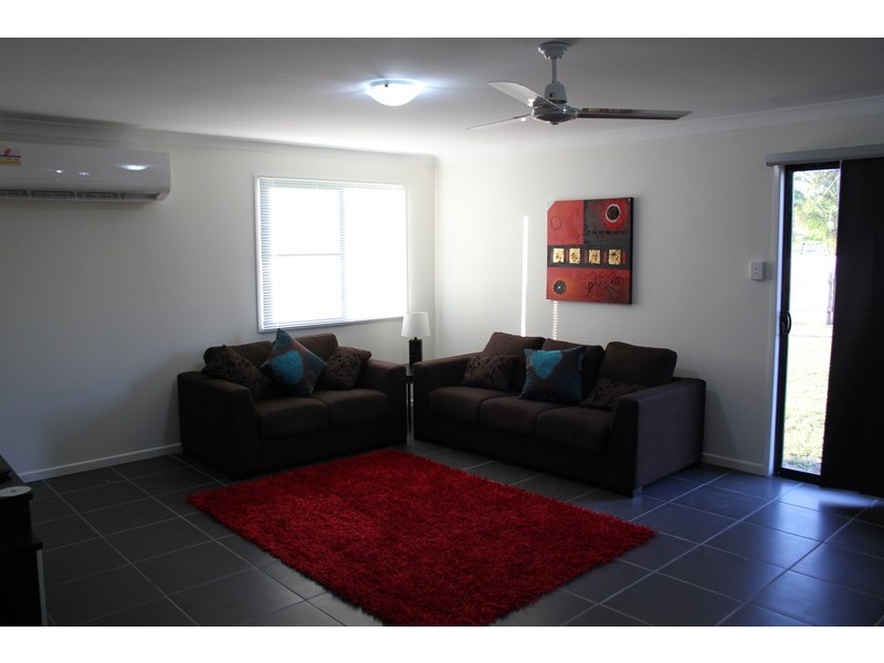 2 Bassett Street, North Mackay QLD 4740