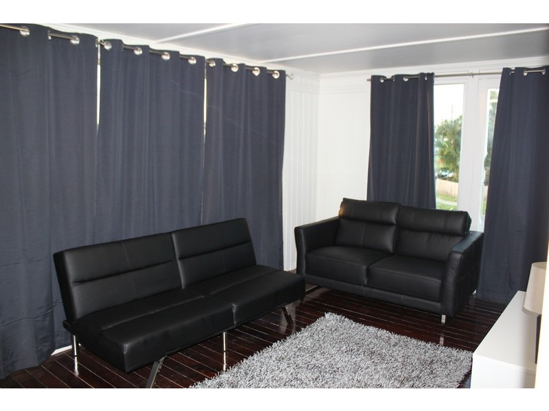 2 Bassett Street, North Mackay QLD 4740