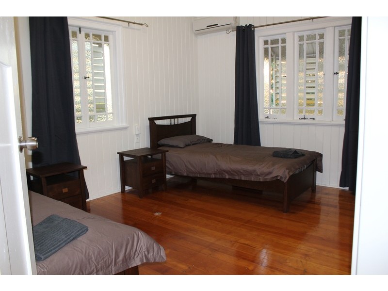 2 Bassett Street, North Mackay QLD 4740