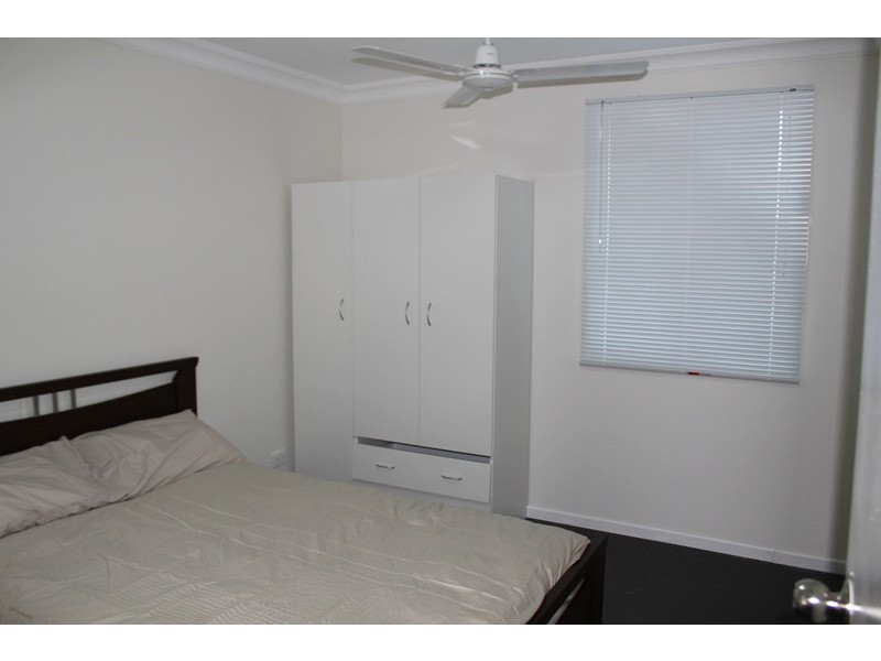 2 Bassett Street, North Mackay QLD 4740
