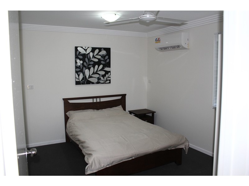 2 Bassett Street, North Mackay QLD 4740