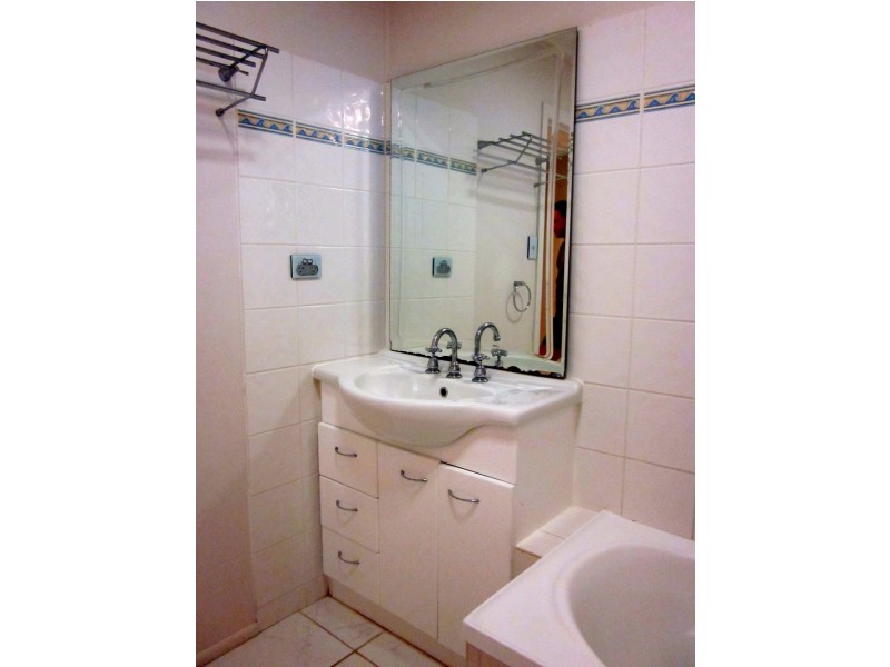 2/222 Slade Point Road, Slade Point QLD 4740
