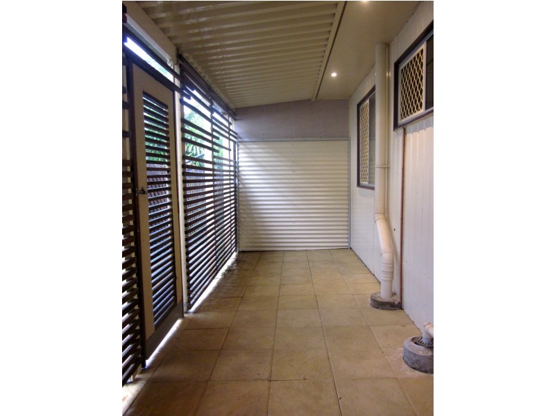 2/222 Slade Point Road, Slade Point QLD 4740