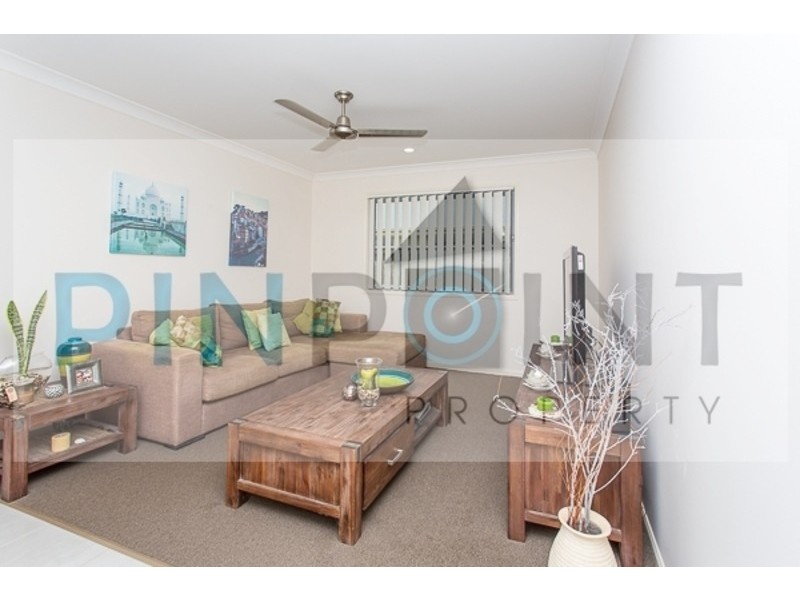 76 Schooner Avenue, Shoal Point QLD 4750