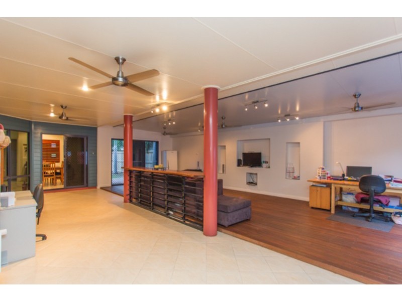 198 Shoal Point Road, Shoal Point QLD 4750