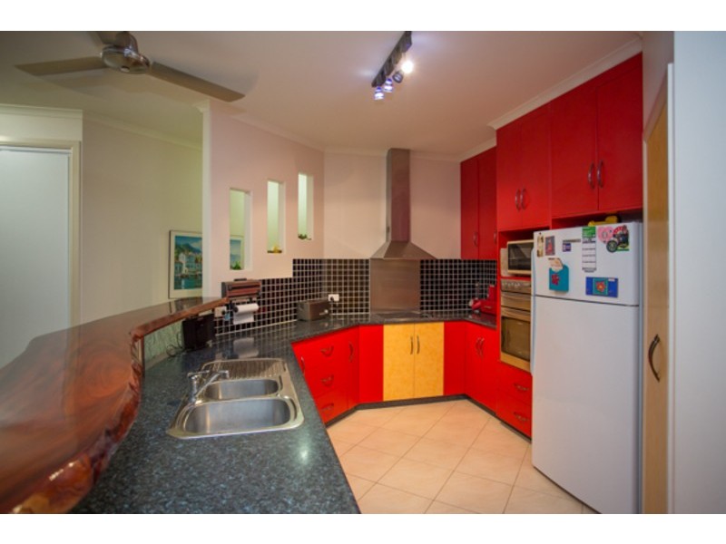 198 Shoal Point Road, Shoal Point QLD 4750