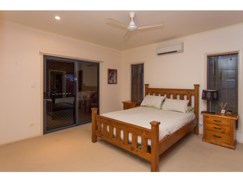 198 Shoal Point Road, Shoal Point QLD 4750