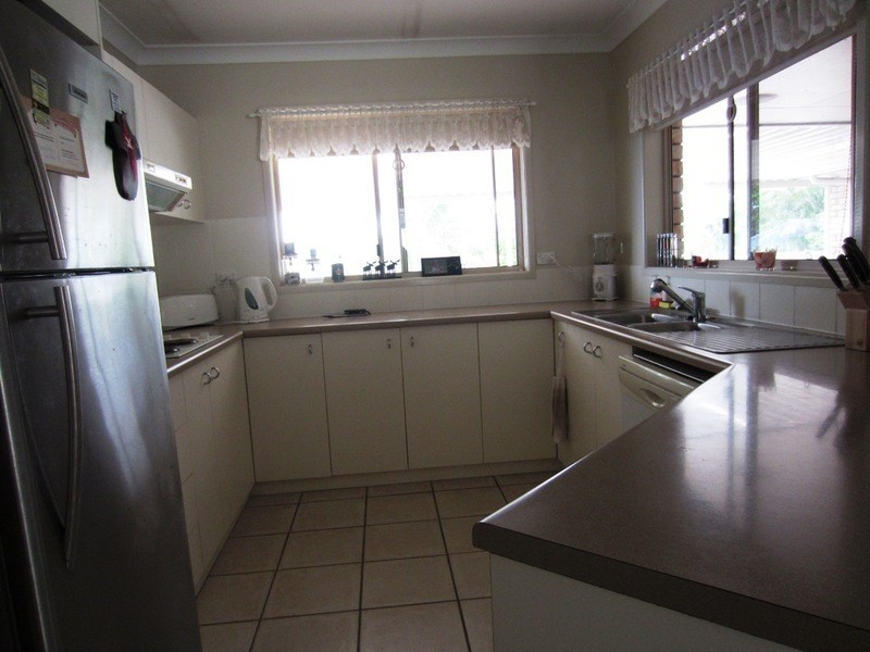 15  McLaughlin Drive, Eimeo QLD 4740